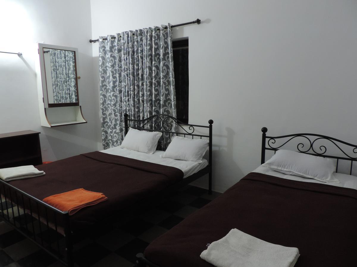 Wave Hotel Panaji